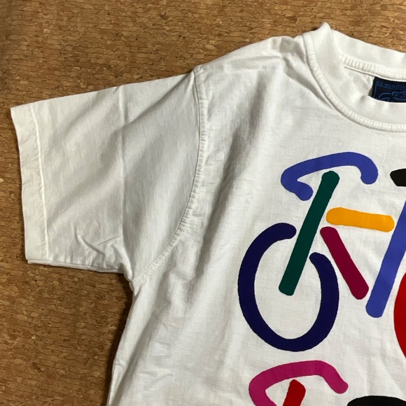 Vintage Bo Bendixen Bike Art Tee Denmark White Medium Unisex 90s Graphic T-Shirt - Picture 10 of 14